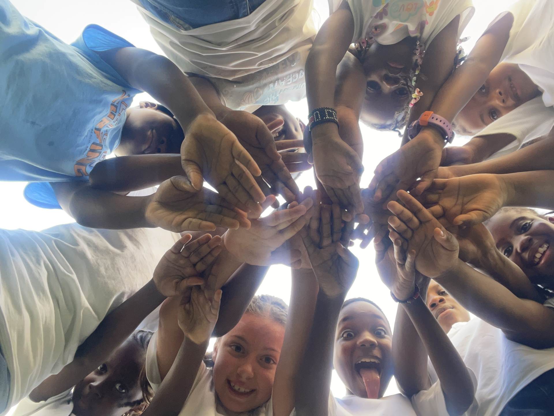 Photo buttons British International School, Dakar